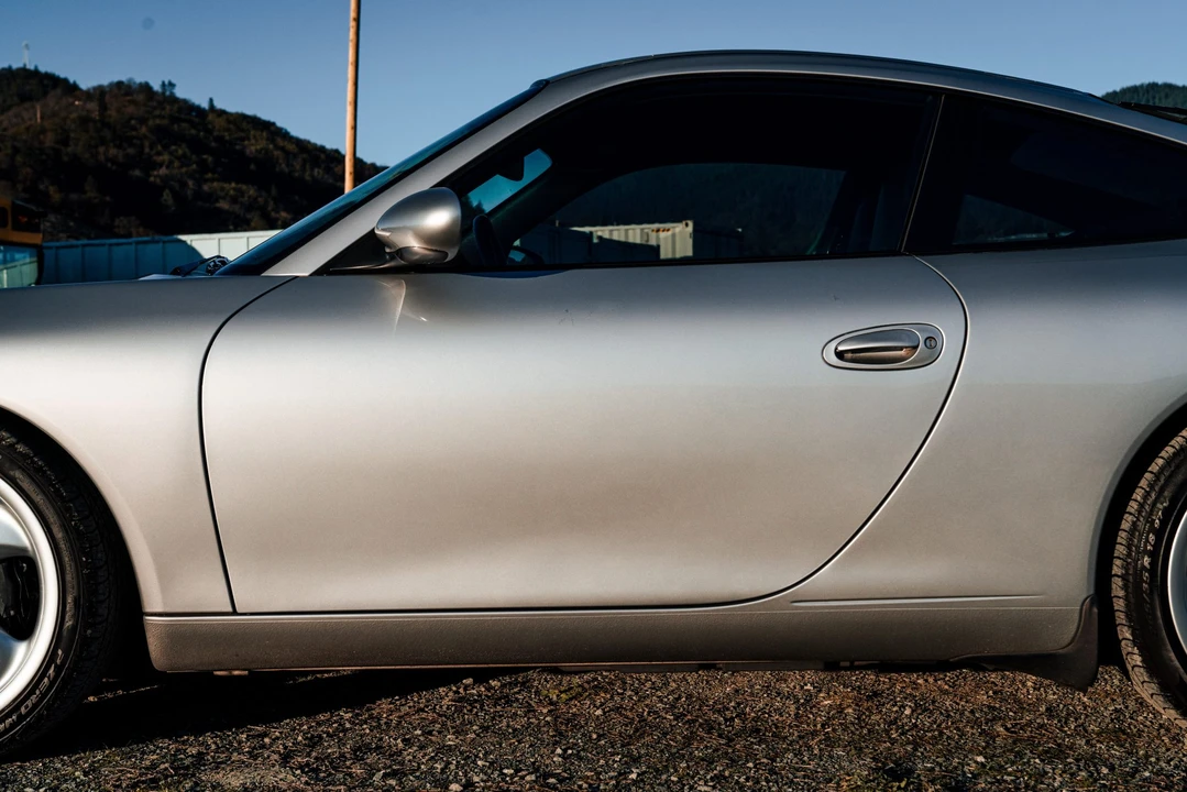 1999 Porsche 996 Carrera - Image 21 of 31