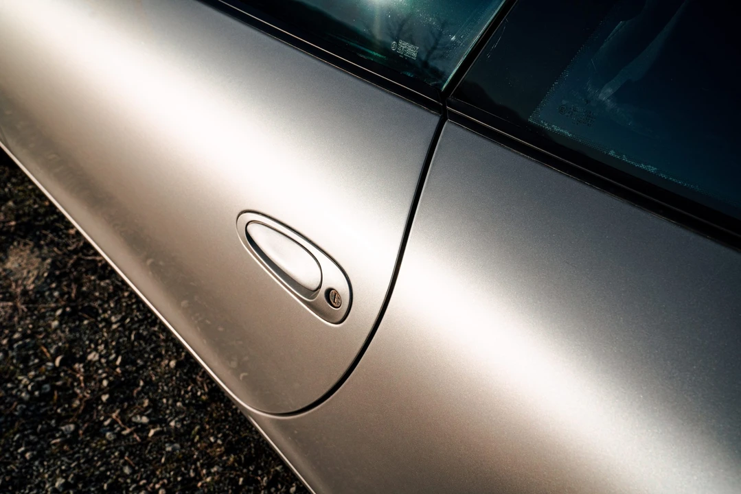 1999 Porsche 996 Carrera - Image 30 of 31