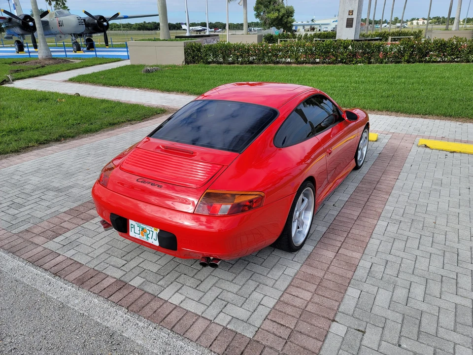 1999 Porsche 996 Carrera - Image 25 of 31