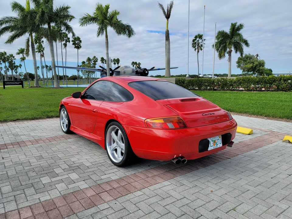 1999 Porsche 996 Carrera - Image 19 of 31