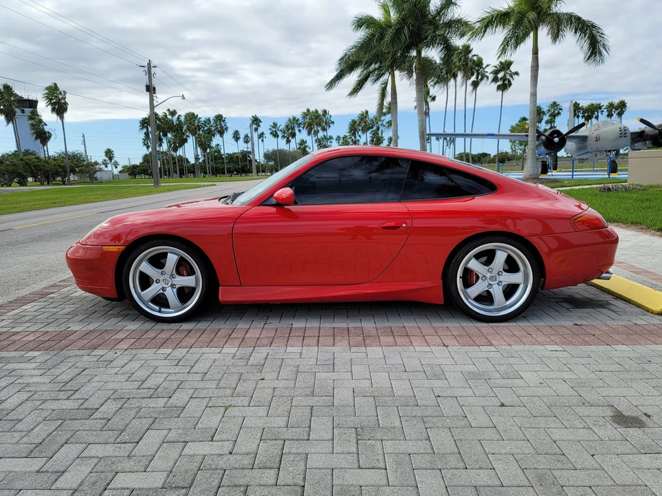 1999 Porsche 996 Carrera - Image 14 of 31