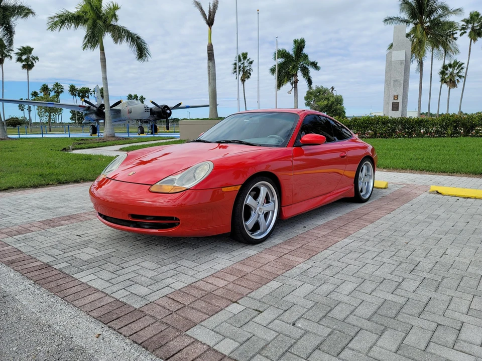 1999 Porsche 996 Carrera - Image 13 of 31