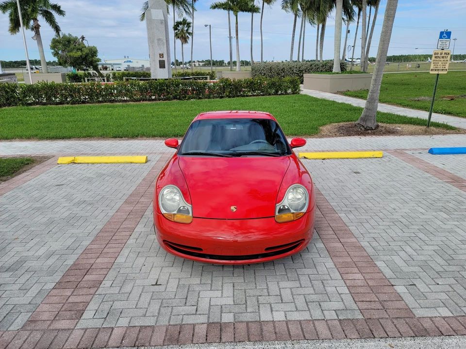 1999 Porsche 996 Carrera - Image 8 of 31