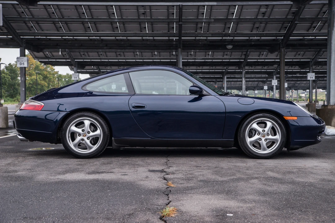1999 Porsche 996 Carrera - Image 18 of 31
