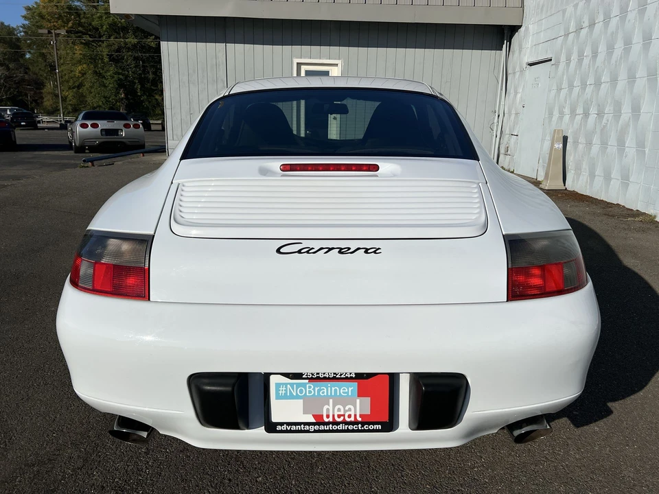 1999 Porsche 996 Carrera - Image 10 of 31