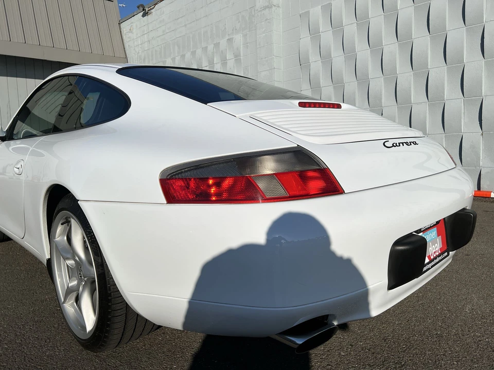 1999 Porsche 996 Carrera - Image 19 of 31
