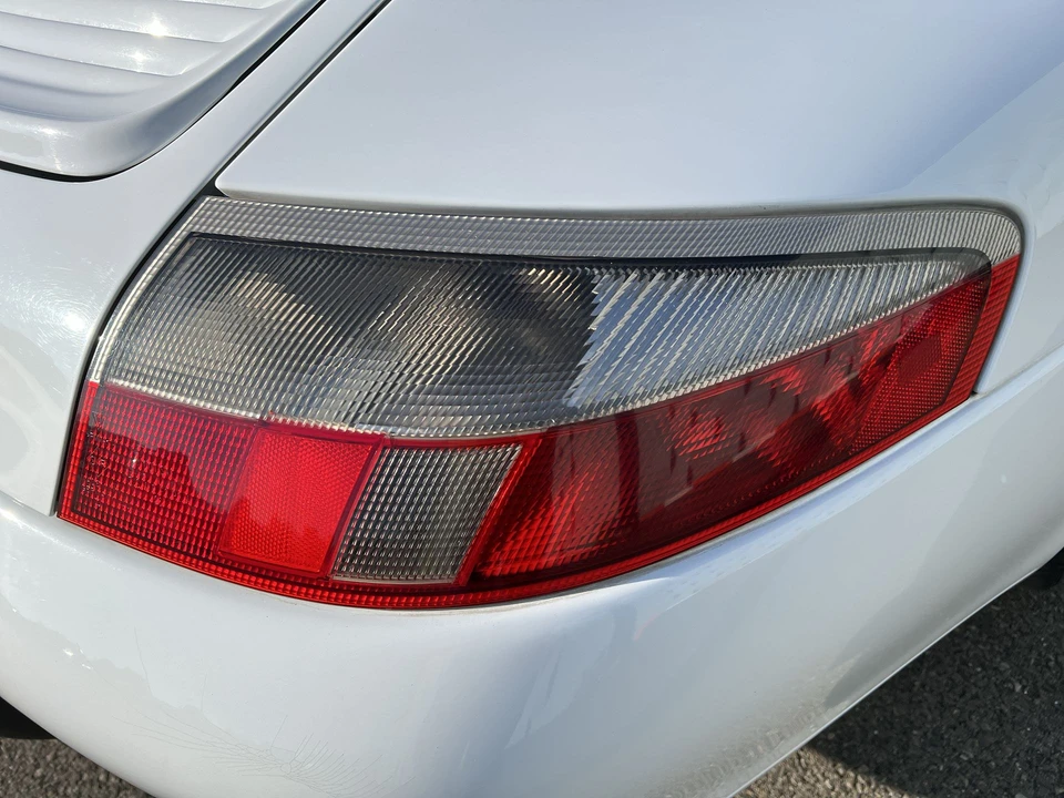 1999 Porsche 996 Carrera - Image 24 of 31
