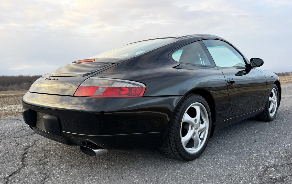 1999 Porsche 996 Carrera - Image 25 of 31