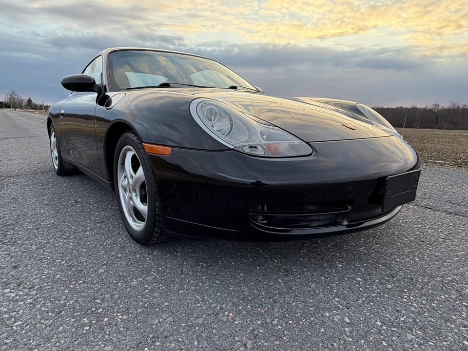 1999 Porsche 996 Carrera - Image 16 of 31