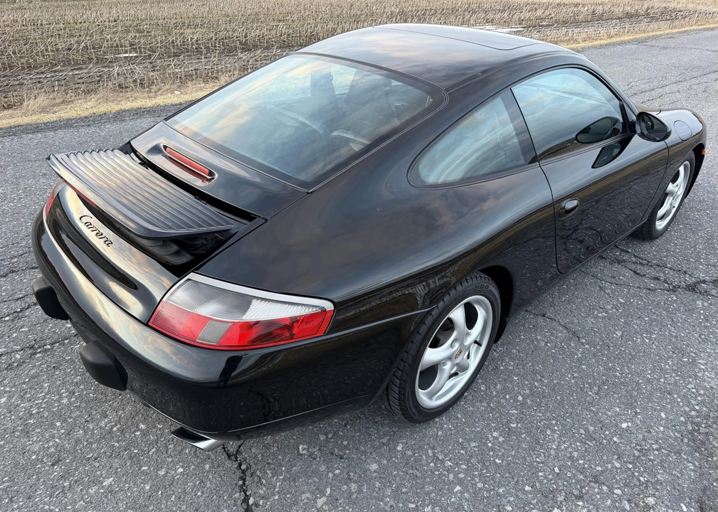 1999 Porsche 996 Carrera - Image 30 of 31