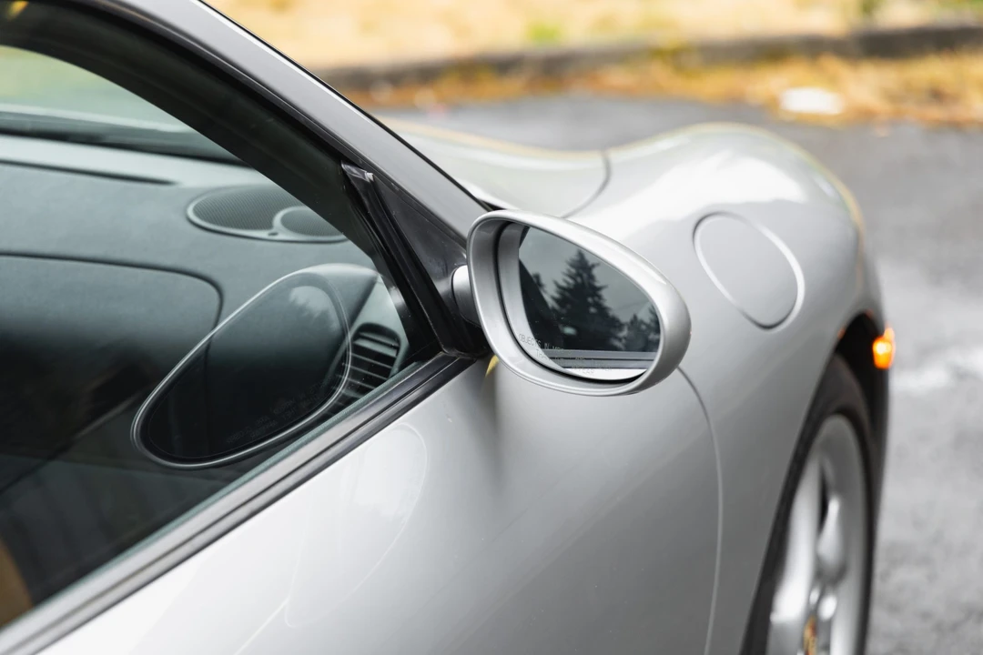 1999 Porsche 996 Carrera - Image 16 of 31