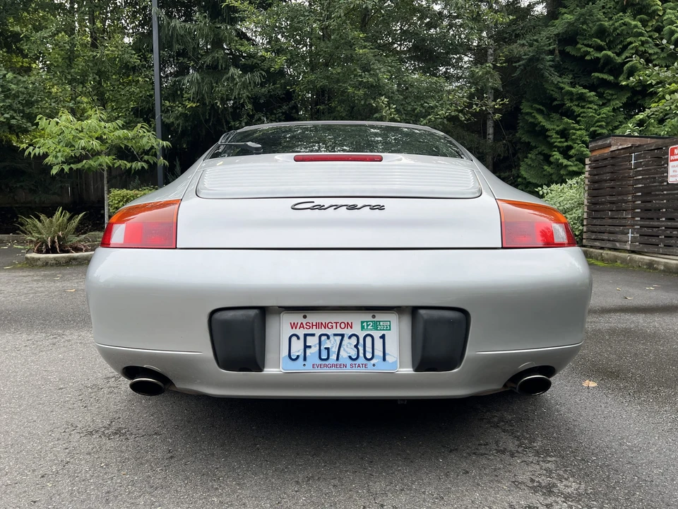 1999 Porsche 996 Carrera - Image 17 of 31
