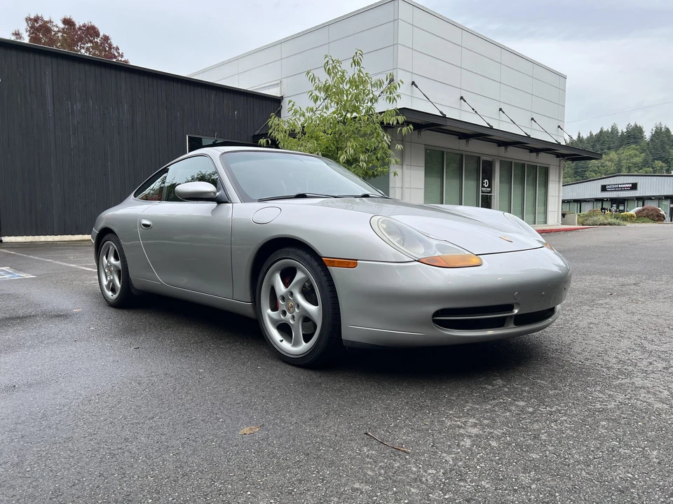 1999 Porsche 996 Carrera - Image 9 of 31