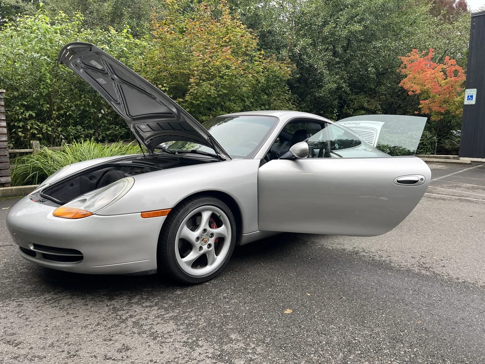 1999 Porsche 996 Carrera - Image 22 of 31