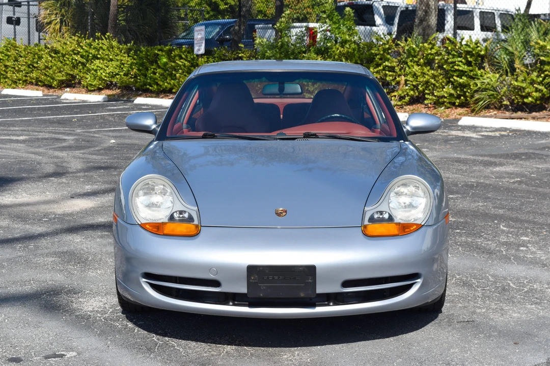 1999 Porsche 996 Carrera - Image 16 of 31