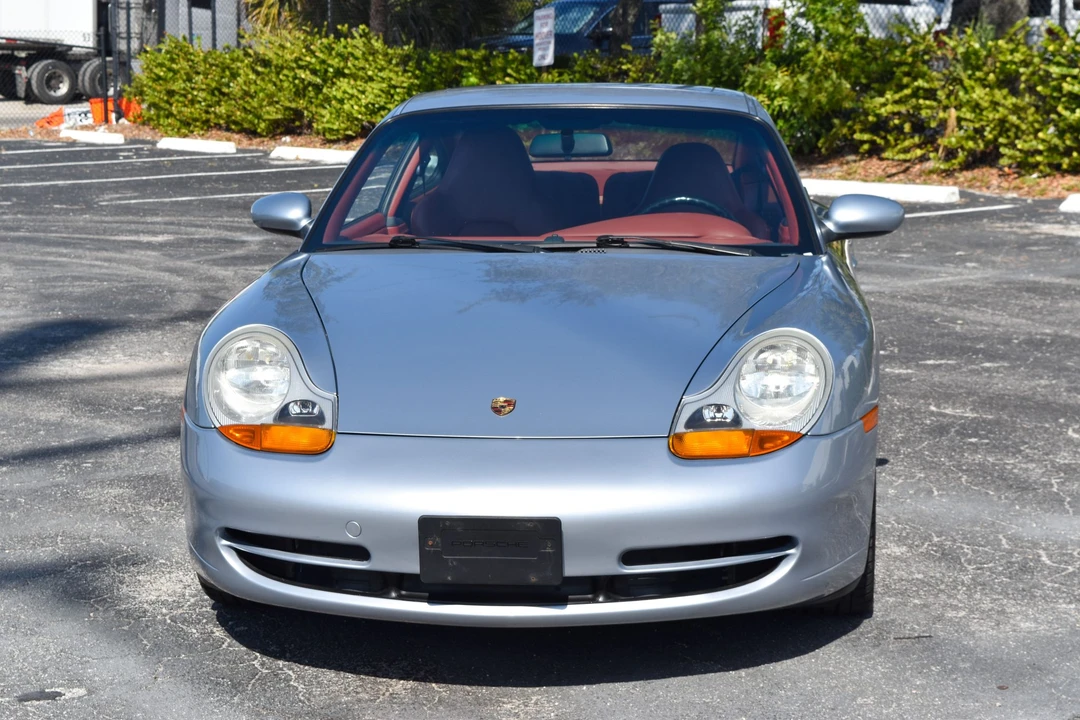1999 Porsche 996 Carrera - Image 18 of 31