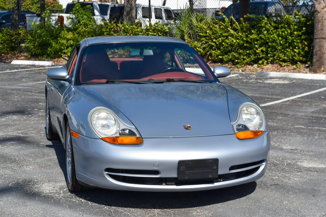 1999 Porsche 996 Carrera - Image 14 of 31