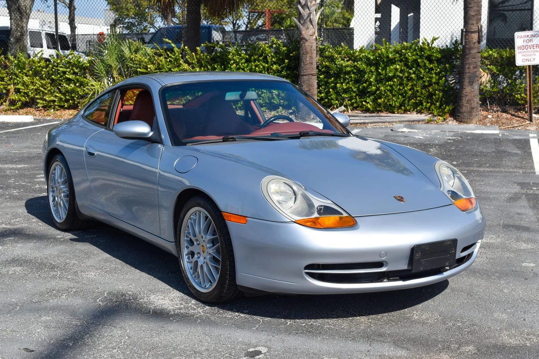 1999 Porsche 996 Carrera - Image 9 of 31