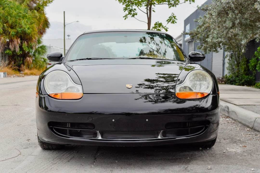1999 Porsche 996 Carrera - Image 13 of 31