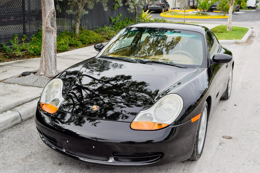 1999 Porsche 996 Carrera - Image 11 of 31