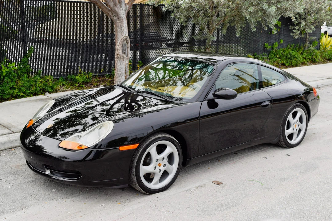 1999 Porsche 996 Carrera - Image 6 of 31