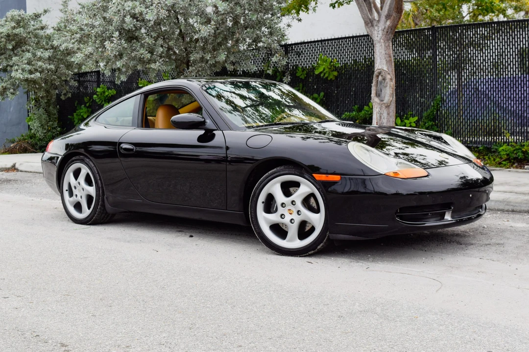 1999 Porsche 996 Carrera - Image 23 of 31