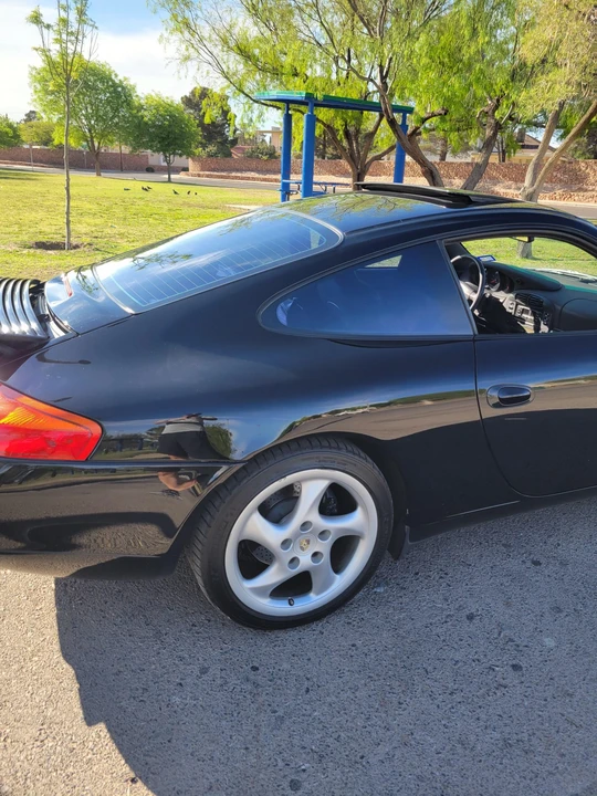 1999 Porsche 996 Carrera - Image 30 of 31