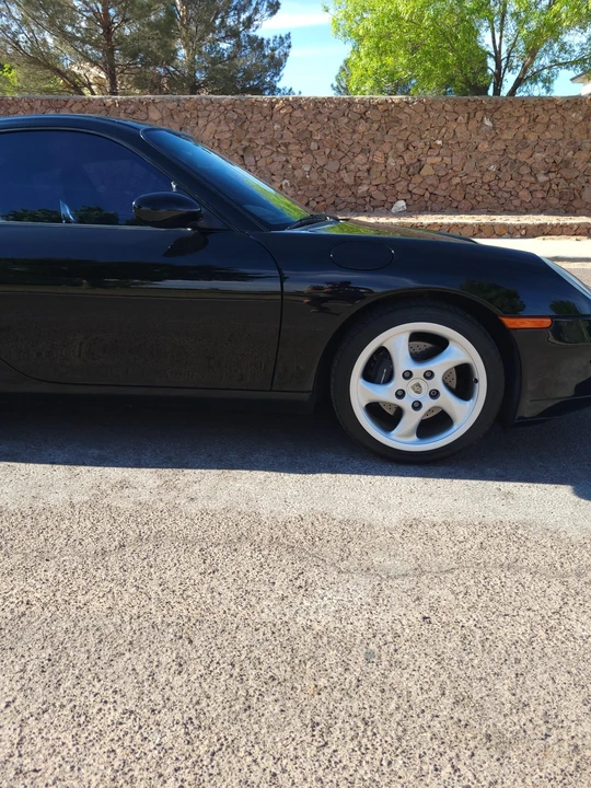 1999 Porsche 996 Carrera - Image 26 of 31