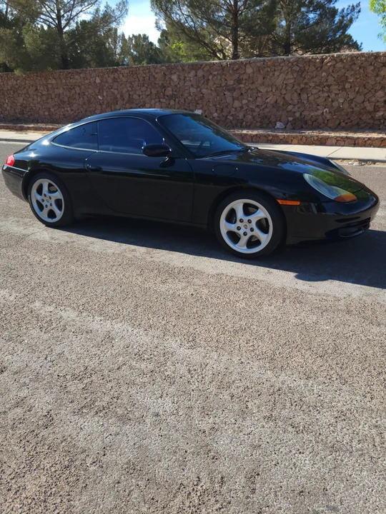 1999 Porsche 996 Carrera - Image 9 of 31