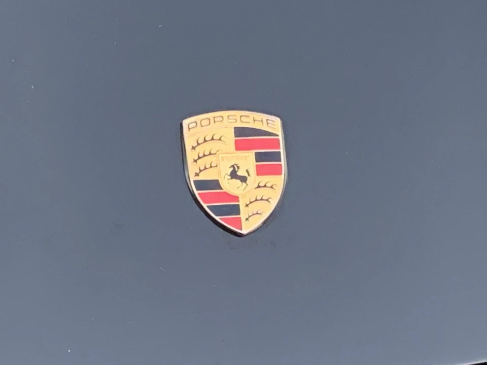 1999 Porsche 996 Carrera - Image 28 of 31