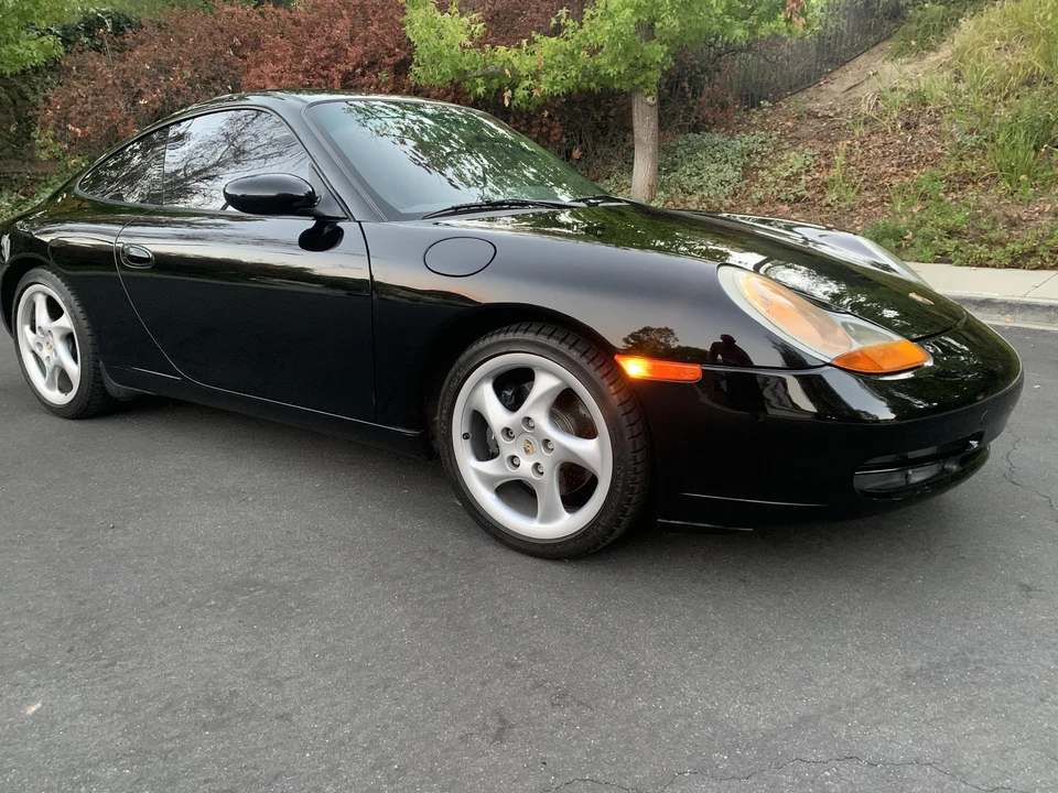 1999 Porsche 996 Carrera - Image 11 of 31