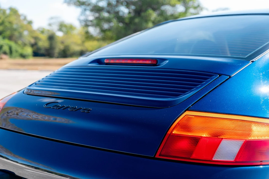 1999 Porsche 996 Carrera - Image 22 of 31
