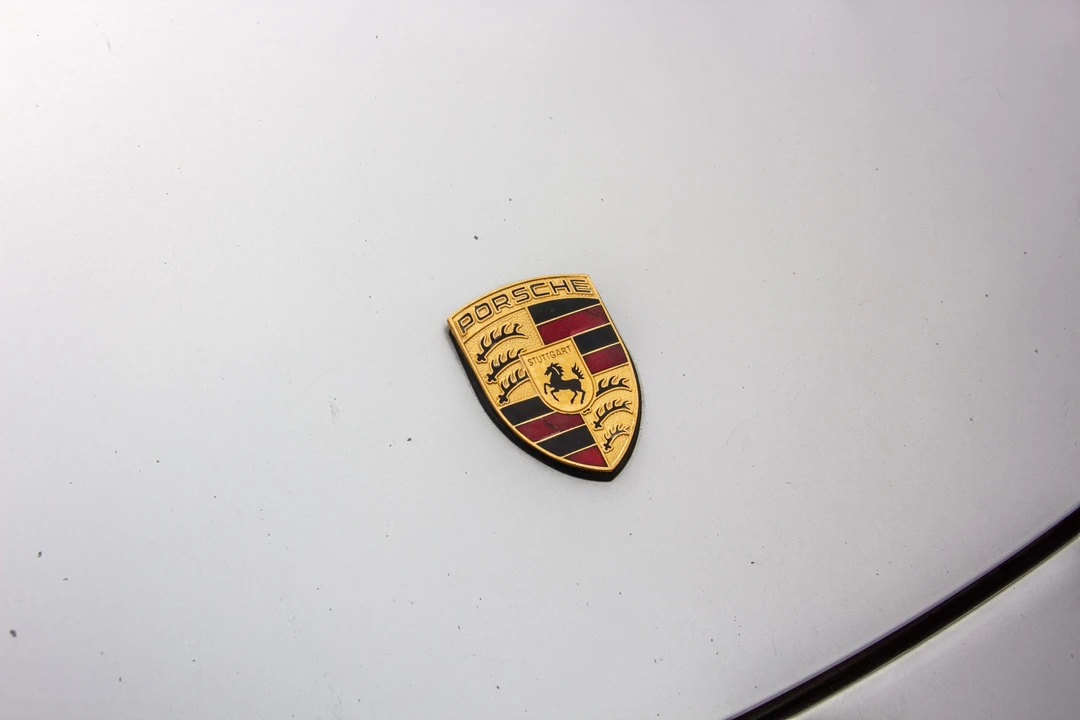 1999 Porsche 996 Carrera - Image 20 of 31