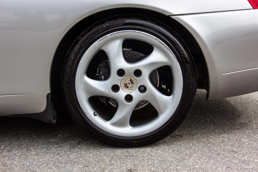 1999 Porsche 996 Carrera - Image 29 of 31