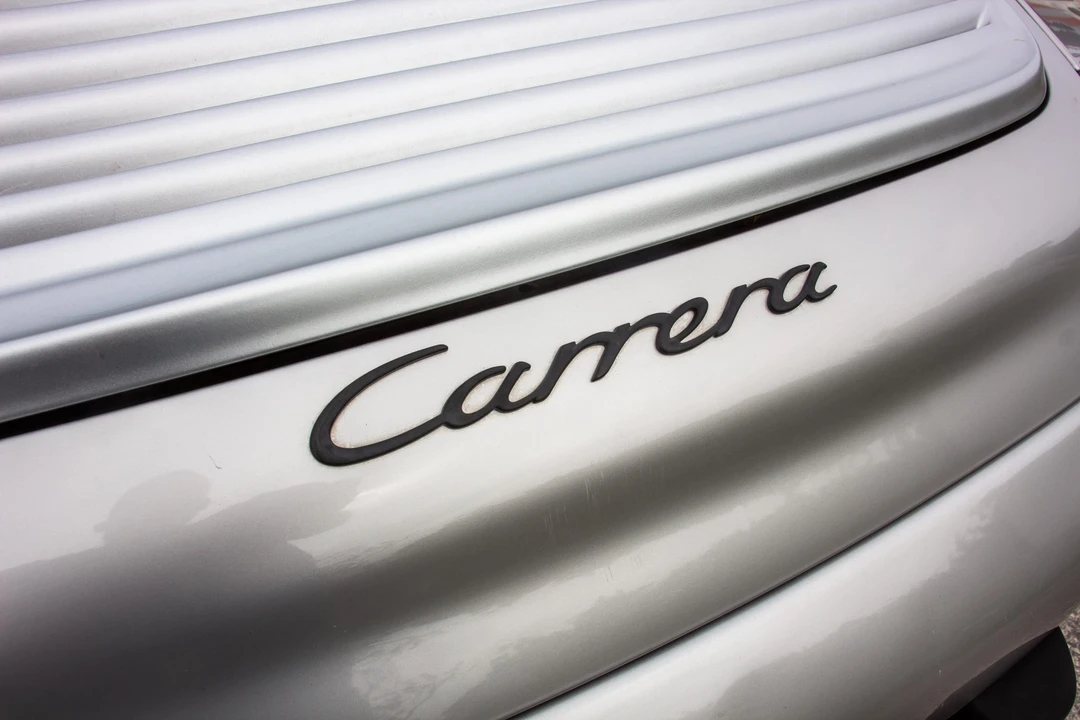 1999 Porsche 996 Carrera - Image 27 of 31