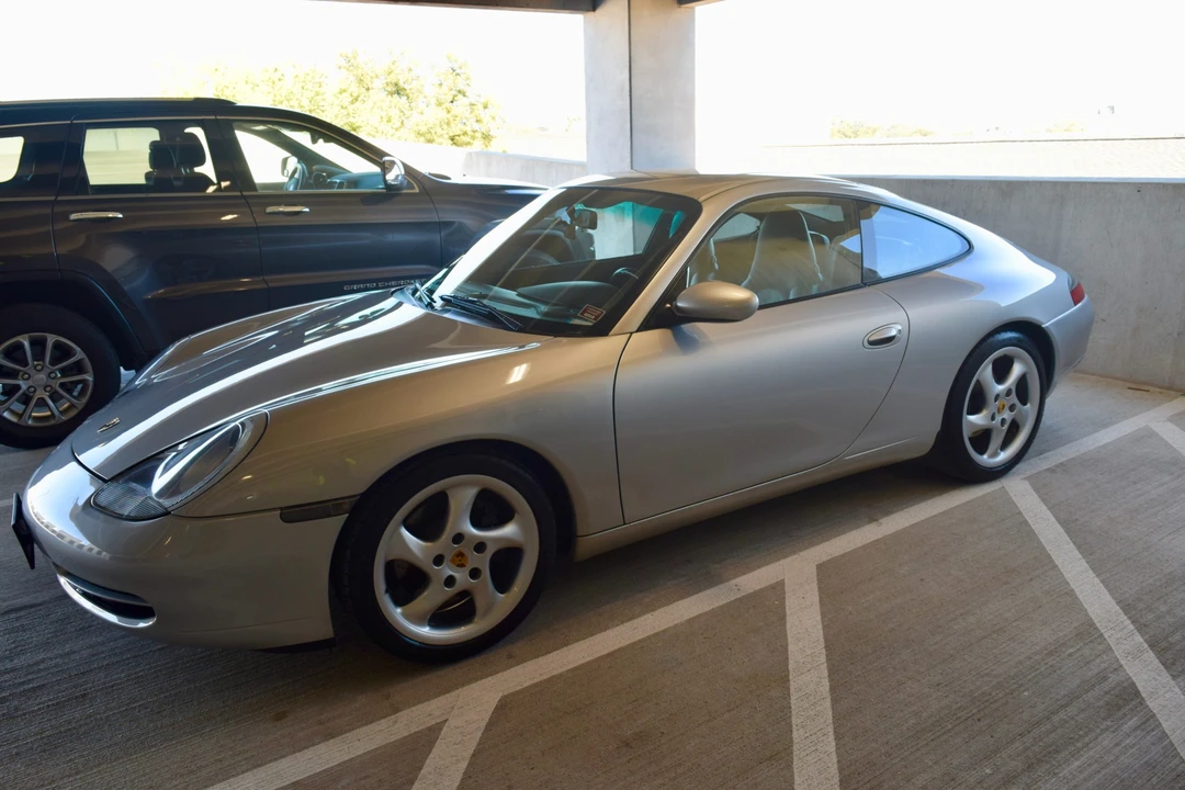1999 Porsche 996 Carrera - Image 18 of 31