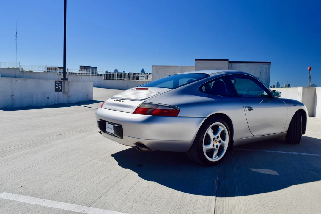 1999 Porsche 996 Carrera - Image 5 of 31