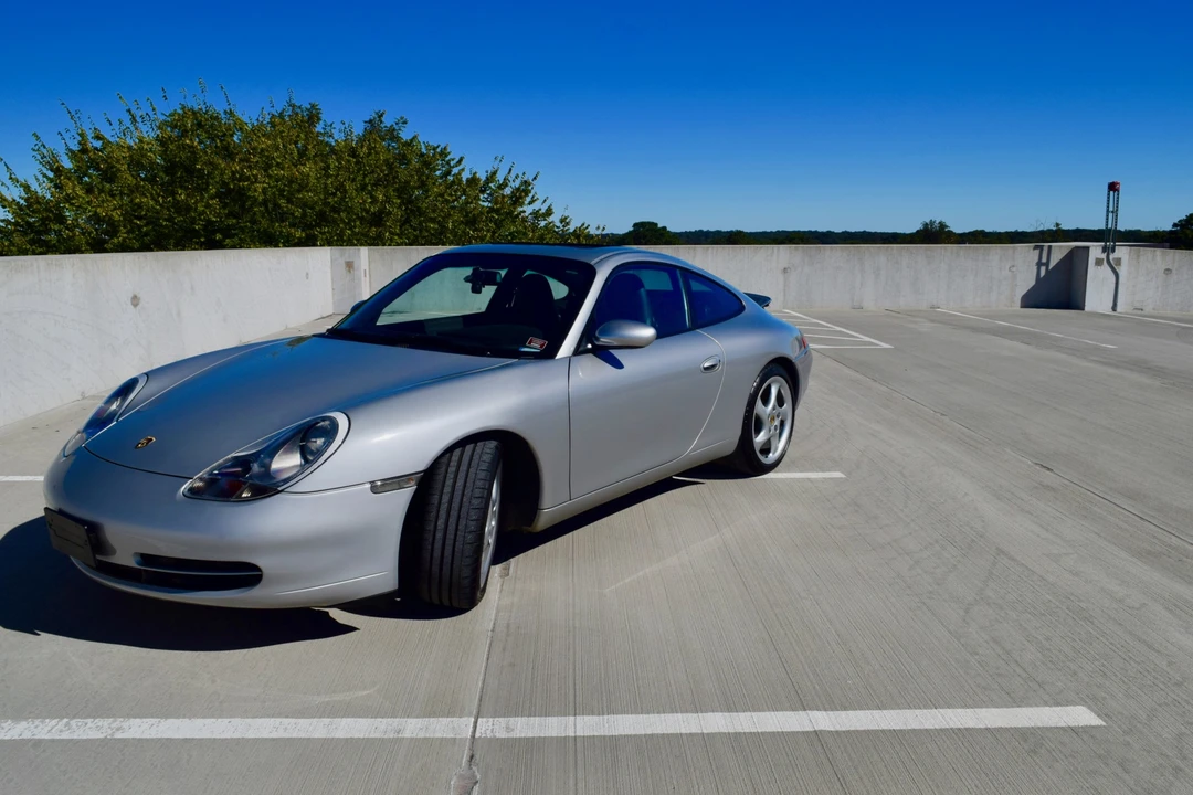 1999 Porsche 996 Carrera - Image 14 of 31