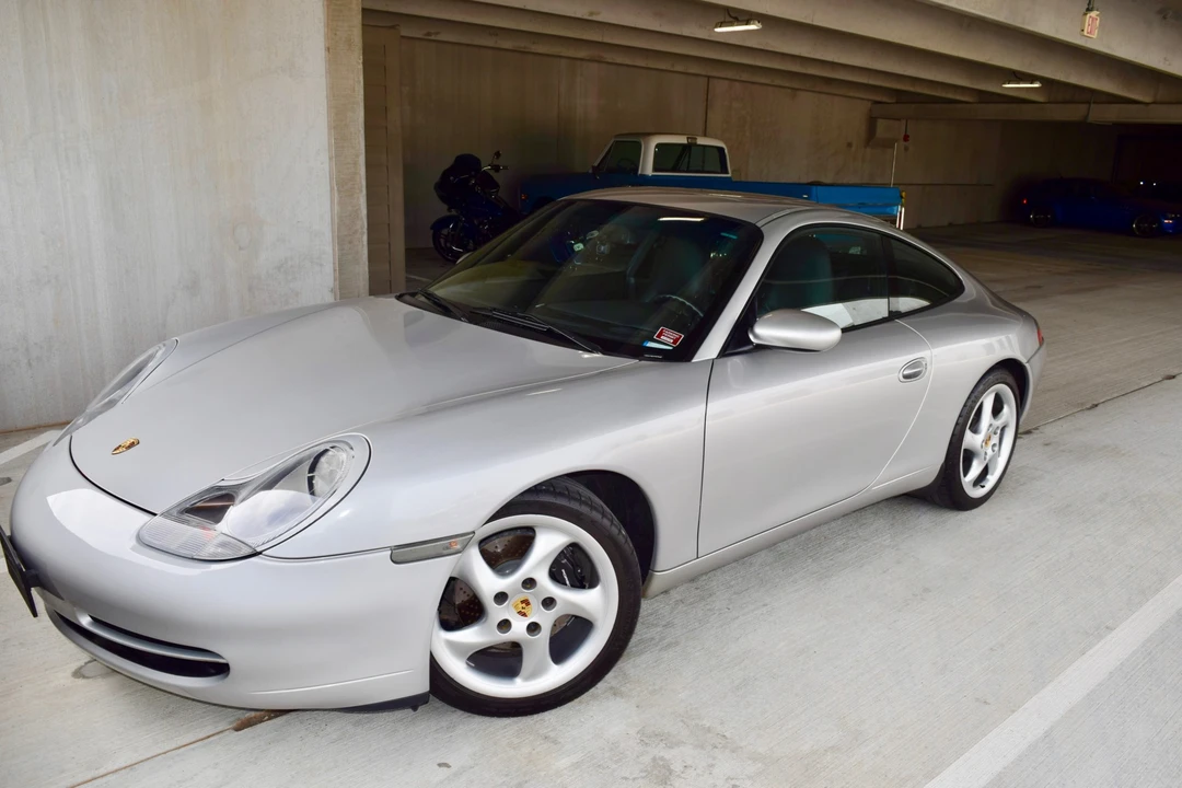 1999 Porsche 996 Carrera - Image 16 of 31