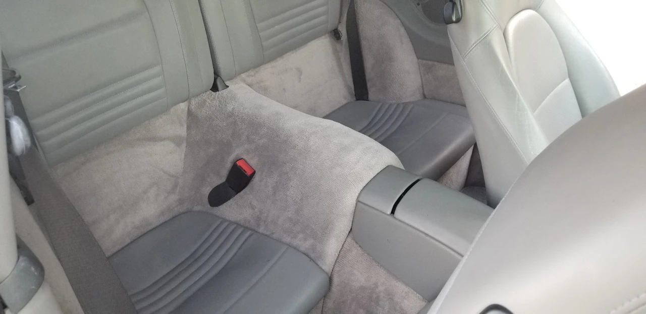 1999 Porsche 996 Carrera - Image 28 of 31