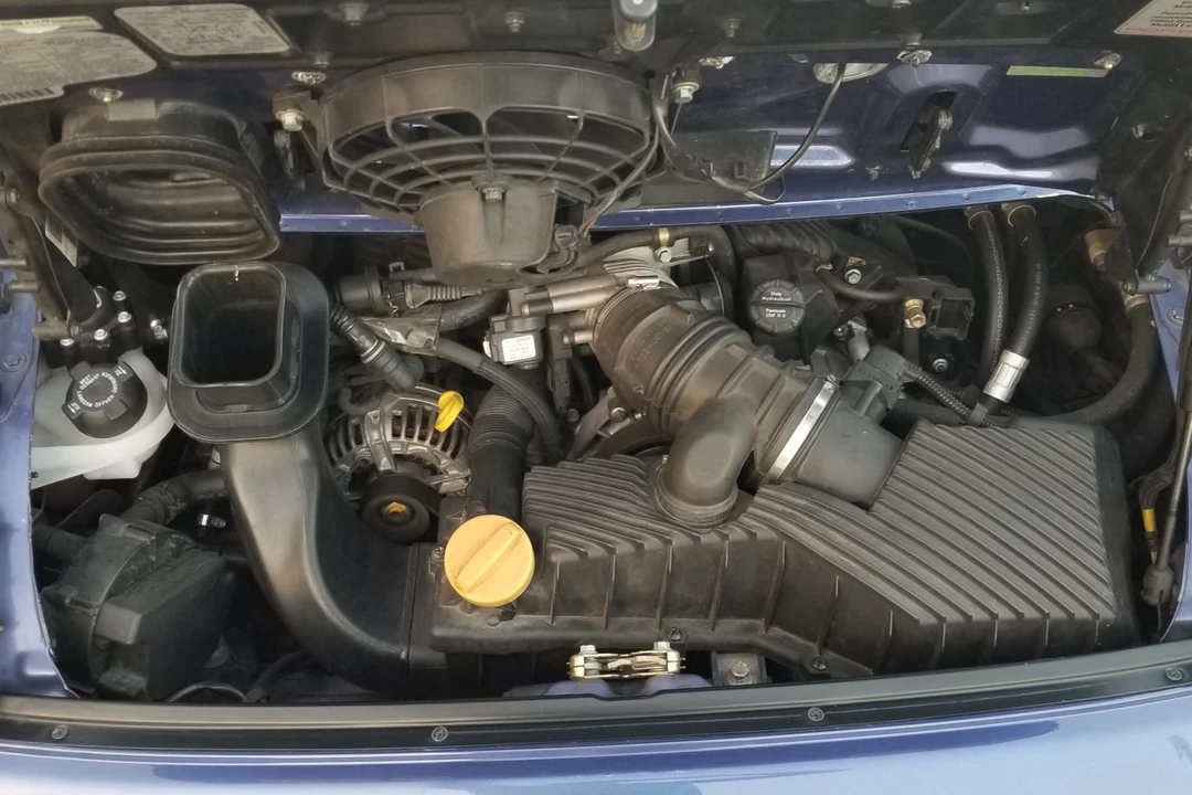 1999 Porsche 996 Carrera - Image 30 of 31
