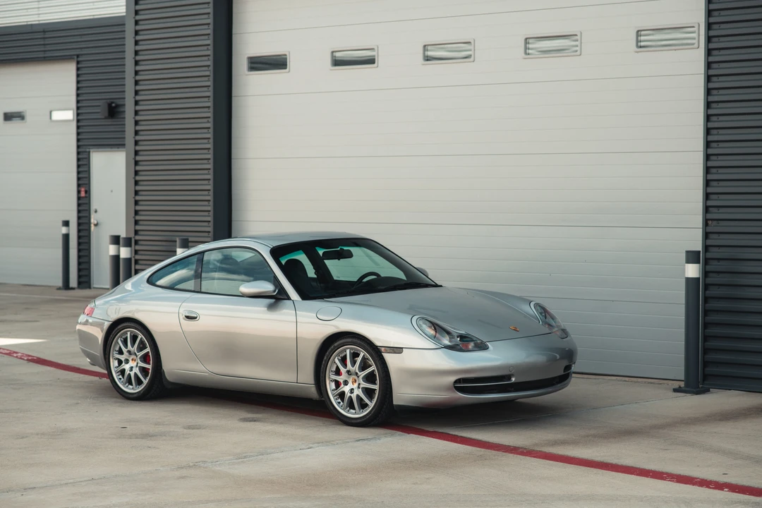 1999 Porsche 996 Carrera - Image 9 of 31