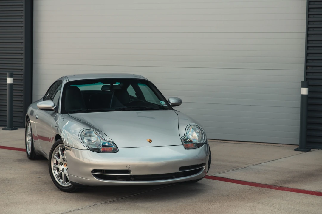 1999 Porsche 996 Carrera - Image 13 of 31