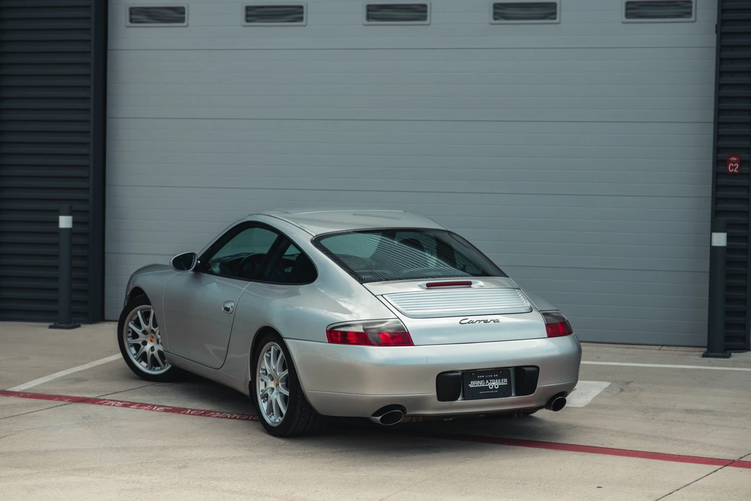 1999 Porsche 996 Carrera - Image 22 of 31