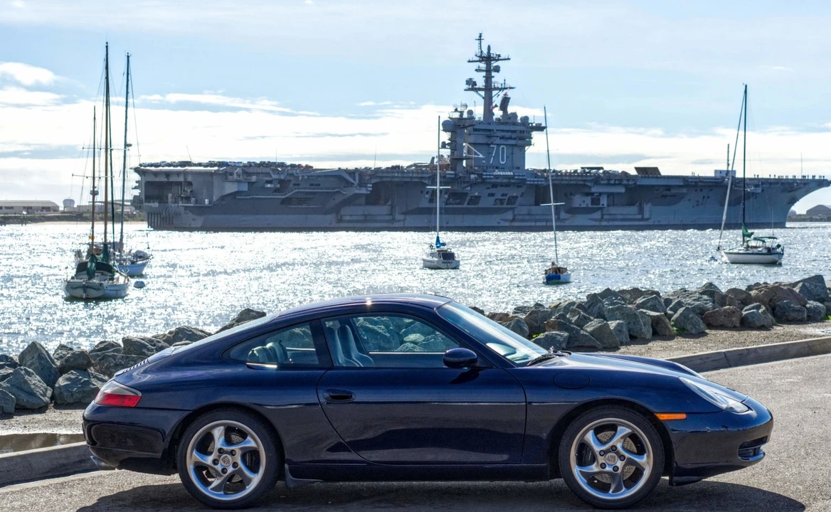 1999 Porsche 996 Carrera - Image 13 of 31
