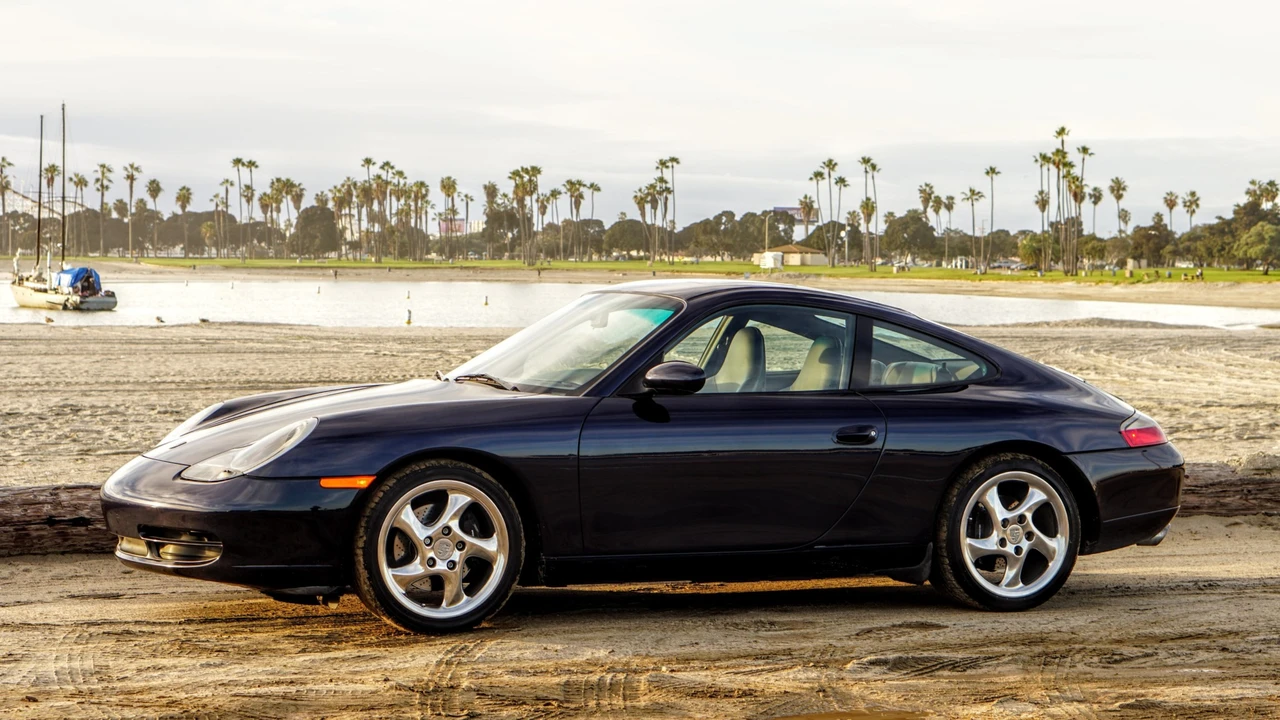1999 Porsche 996 Carrera - Image 7 of 31