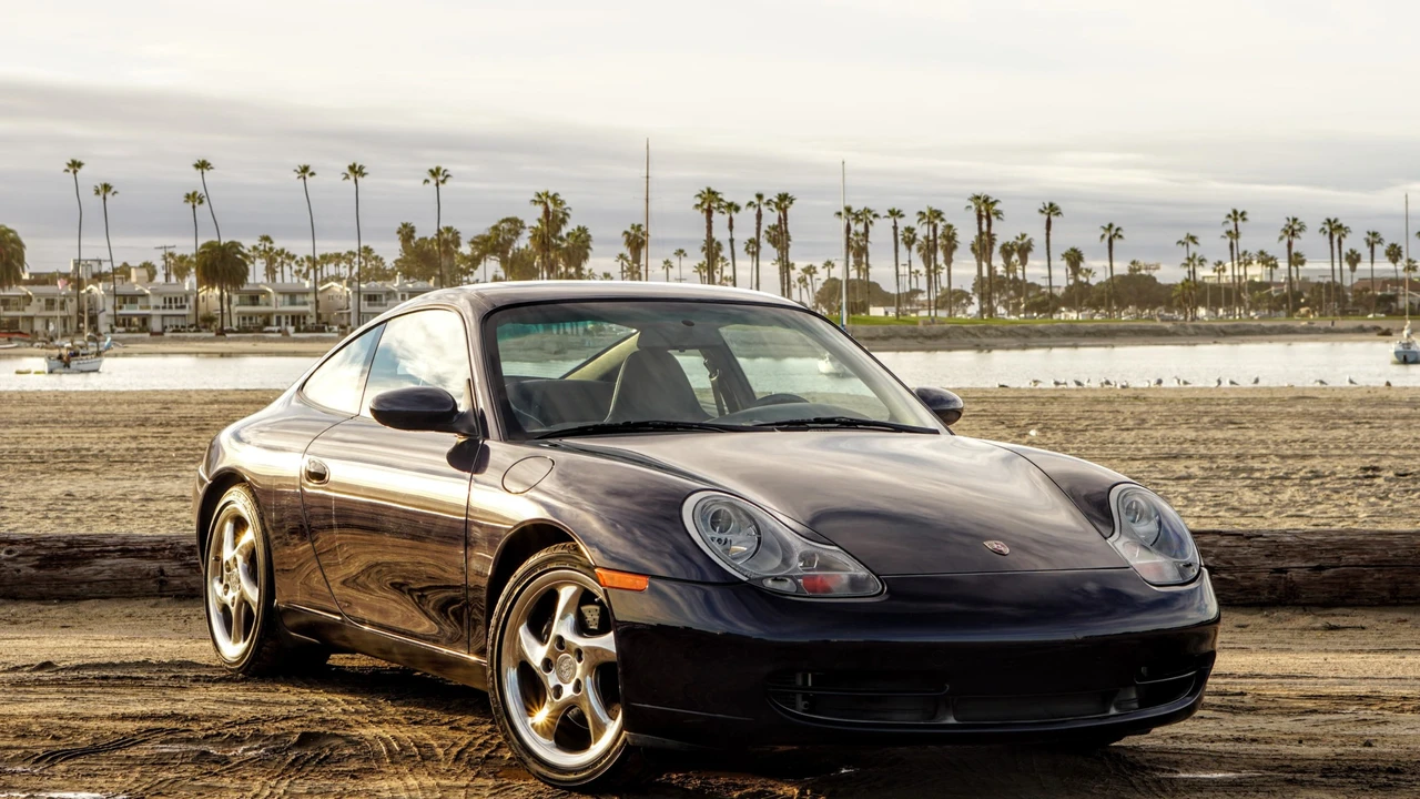 1999 Porsche 996 Carrera - Image 2 of 31