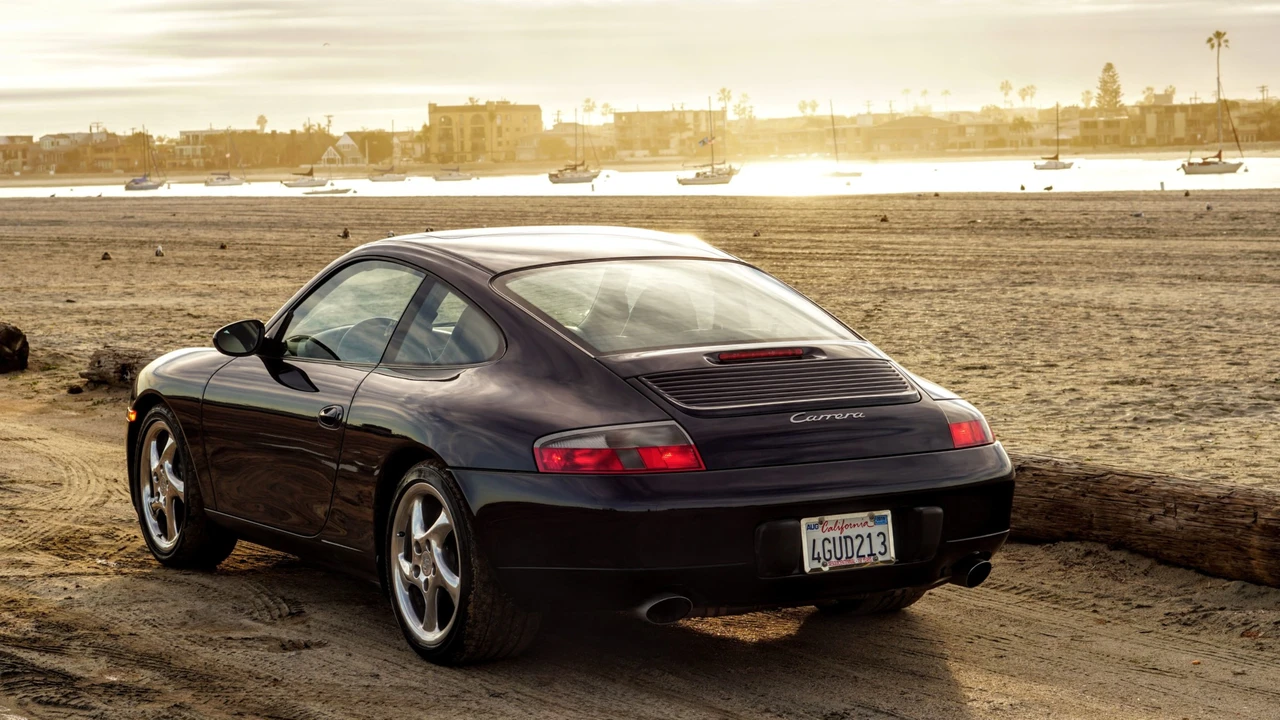 1999 Porsche 996 Carrera - Image 6 of 31
