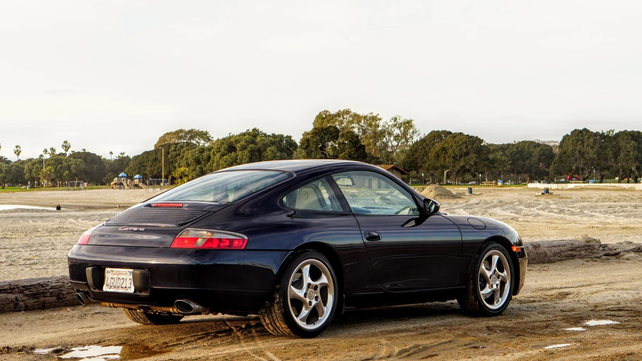 1999 Porsche 996 Carrera - Image 5 of 31