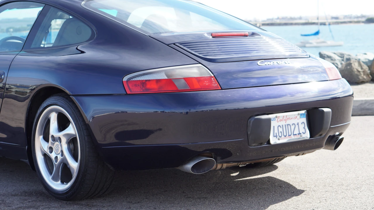1999 Porsche 996 Carrera - Image 30 of 31
